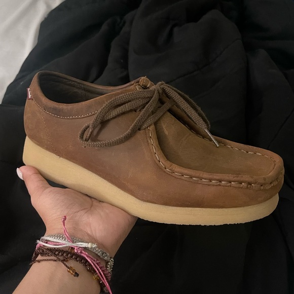 Clarks - Picture 2 of 3